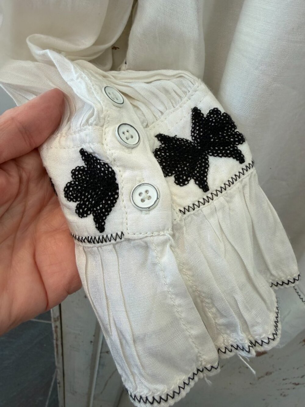 WE THE FREE EMBROIDERED BILLY BLOUSE - Picture 6 of 6